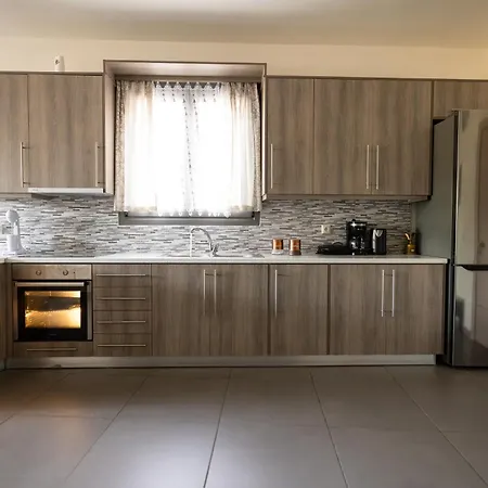 Filippos Apartment
